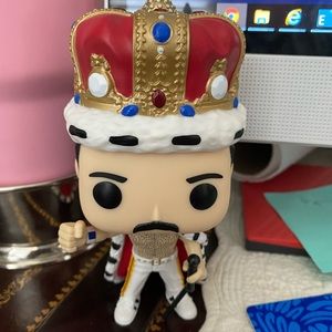 Meet your Posher, Sally